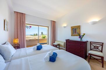 Vila Palmeira Beach Resort | Lagos | Gallery 89