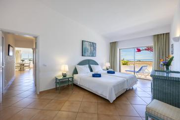 Vila Palmeira Beach Resort | Lagos | Gallery 92