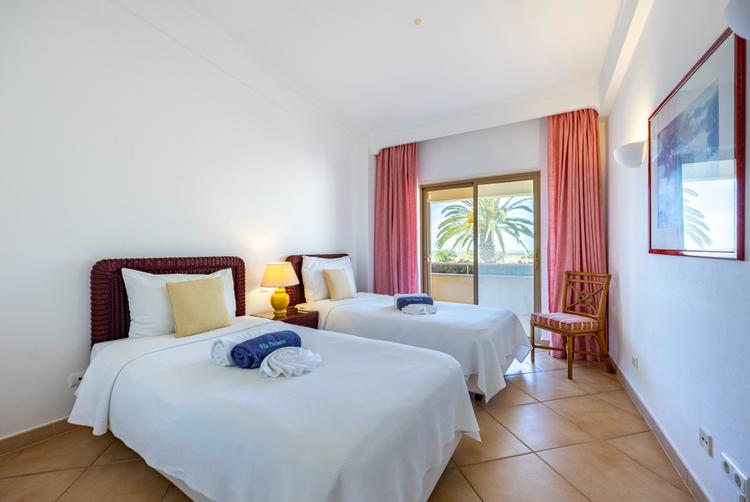 Vila Palmeira Beach Resort | Lagos | 1