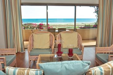 Vila Palmeira Beach Resort | Lagos | Gallery 102