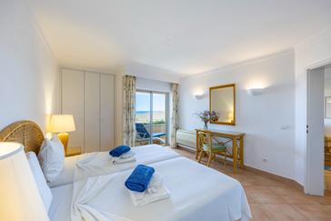 Vila Palmeira Beach Resort | Lagos | Gallery 44